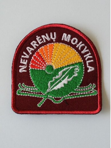 Nevarėnų pagrindinės mokyklos emblema